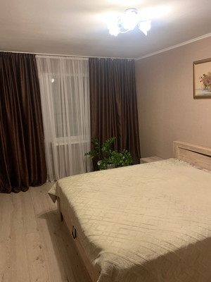 Продам двухкомнатную (2-комн.) квартиру, Гоголя ул, 115, Кропоткин г