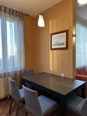 Сдам трехкомнатную (3-комн.) квартиру, Беринга ул, 1, Санкт-Петербург г