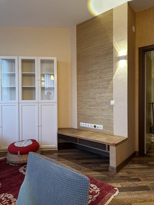 Сдам трехкомнатную (3-комн.) квартиру, Беринга ул, 1, Санкт-Петербург г