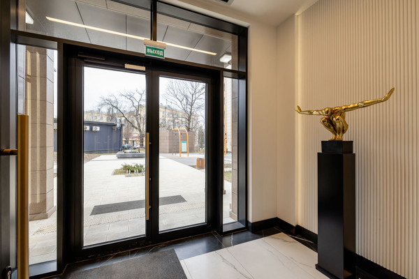 Продам многокомнатную квартиру, Ольминского проезд, 4, Москва г