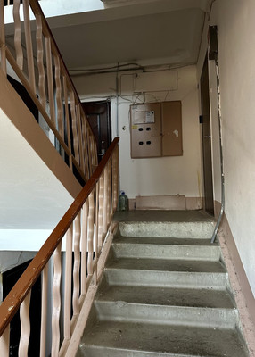 Продам двухкомнатную (2-комн.) квартиру, Южная ул, 5, Нижний Тагил г