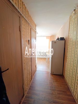 Продам однокомнатную (1-комн.) квартиру, Рубежная ул, 27, Выборг г