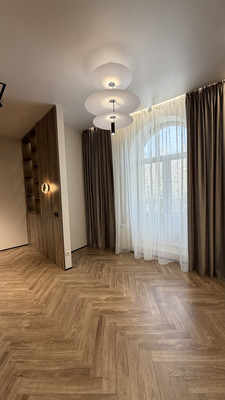 Продам трехкомнатную (3-комн.) квартиру, 70, Лайково с