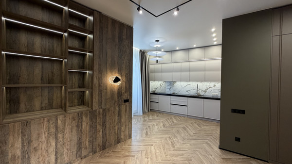 Продам трехкомнатную (3-комн.) квартиру, 70, Лайково с