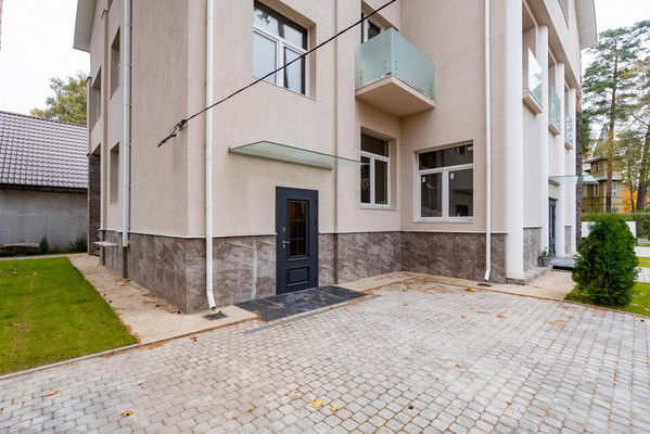 Продам трехкомнатную (3-комн.) квартиру, Холмистая ул, 8, Лисий Нос п