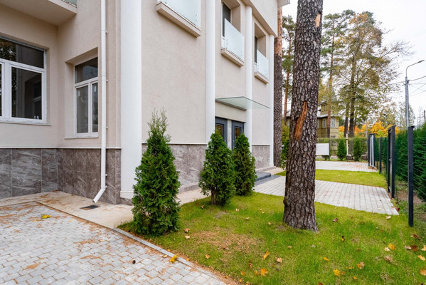 Продам трехкомнатную (3-комн.) квартиру, Холмистая ул, 8, Лисий Нос п