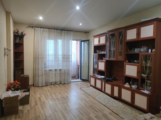 Продам однокомнатную (1-комн.) квартиру, Ветеранов ул, 17, Вартемяги д