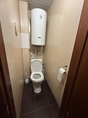 Продам двухкомнатную (2-комн.) квартиру, Железнодорожная ул, 79А, Южно-Сахалинск г