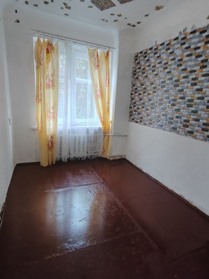 Продам комнату в 3-комн. квартире, Ильича ул, 14, Нижний Тагил г