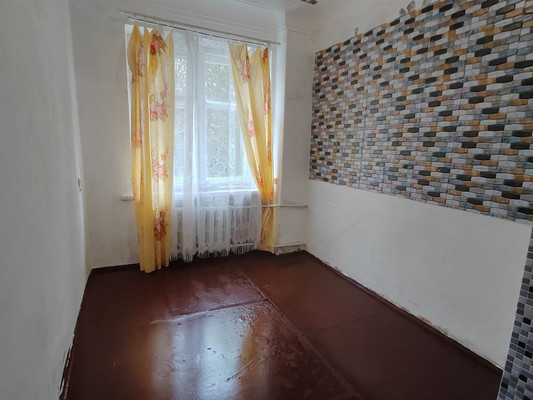 Продам комнату в 3-комн. квартире, Ильича ул, 14, Нижний Тагил г