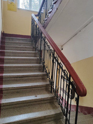 Продам комнату в 3-комн. квартире, Ильича ул, 14, Нижний Тагил г