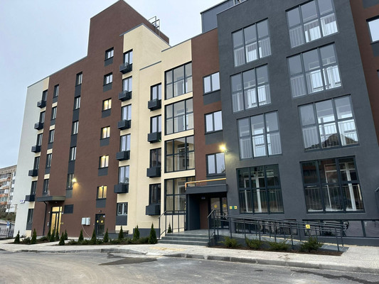 Продам двухкомнатную (2-комн.) квартиру, Нахимова ул, 2г, Орджоникидзе пгт