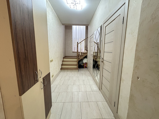 Продам дом, Счастливая ул, 18, Ростов-на-Дону г, 0 км от города