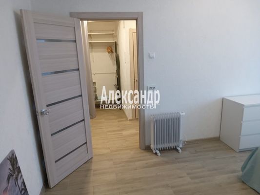 Продам однокомнатную (1-комн.) квартиру, Шостаковича ул, 5к3, Санкт-Петербург г