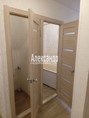 Продам однокомнатную (1-комн.) квартиру, Шостаковича ул, 5к3, Санкт-Петербург г