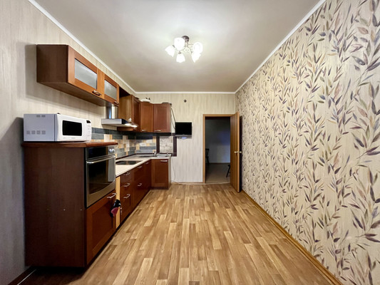 Продам двухкомнатную (2-комн.) квартиру, им Владимира Махалина мкр, 27, Дмитров г