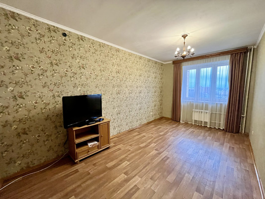 Продам двухкомнатную (2-комн.) квартиру, им Владимира Махалина мкр, 27, Дмитров г