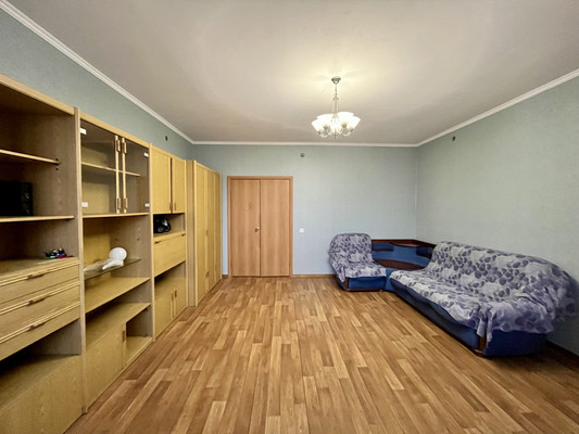 Продам двухкомнатную (2-комн.) квартиру, им Владимира Махалина мкр, 27, Дмитров г