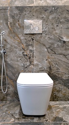 Продам двухкомнатную (2-комн.) квартиру, Октябрьская ул, 12к1, Калининград г