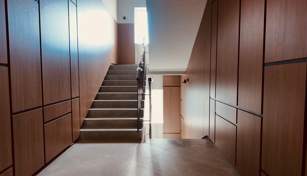 Продам двухкомнатную (2-комн.) квартиру, Октябрьская ул, 12к1, Калининград г