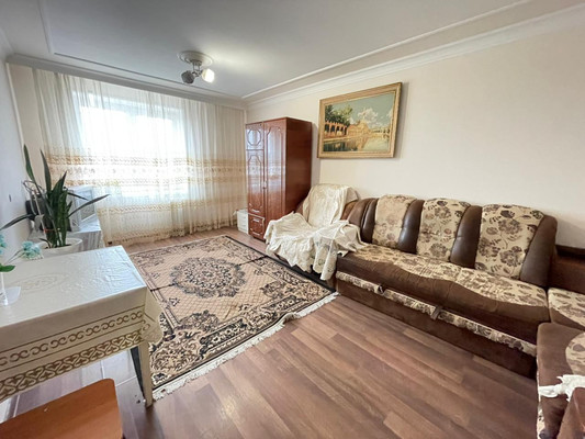 Продам однокомнатную (1-комн.) квартиру, 2 Таманской Дивизии ул, 33, Нальчик г