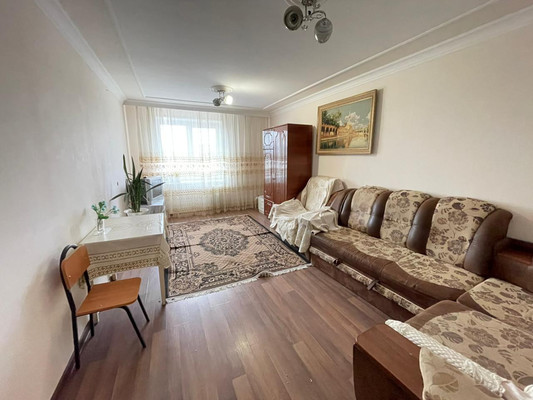 Продам однокомнатную (1-комн.) квартиру, 2 Таманской Дивизии ул, 33, Нальчик г