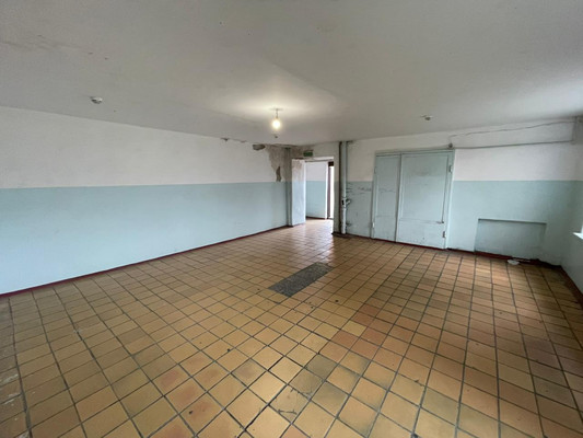 Продам однокомнатную (1-комн.) квартиру, 2 Таманской Дивизии ул, 33, Нальчик г