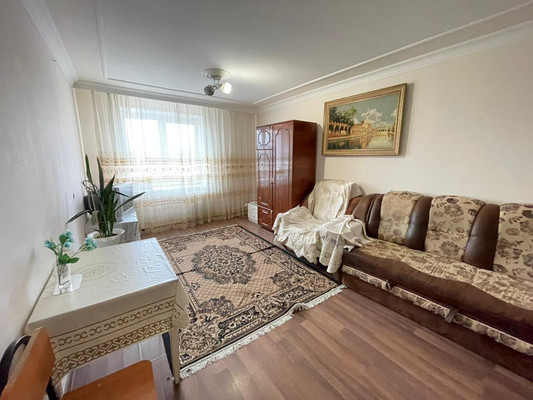 Продам однокомнатную (1-комн.) квартиру, 2 Таманской Дивизии ул, 33, Нальчик г