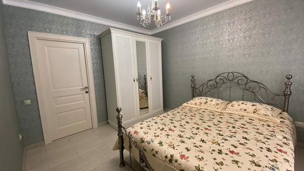 Продам двухкомнатную (2-комн.) квартиру, Московская ул, 1к2, Нальчик г