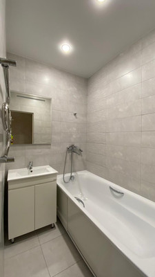 Продам двухкомнатную (2-комн.) квартиру, Московская ул, 1к2, Нальчик г