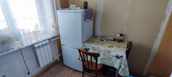 Продам двухкомнатную (2-комн.) квартиру, Никанорова ул, 3, Симферополь г