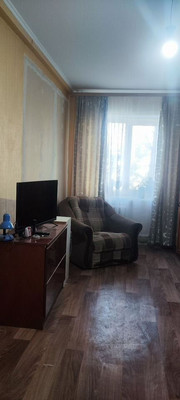 Продам двухкомнатную (2-комн.) квартиру, Никанорова ул, 3, Симферополь г