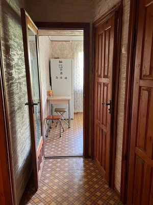 Продам двухкомнатную (2-комн.) квартиру, Тренева ул, 17, Симферополь г