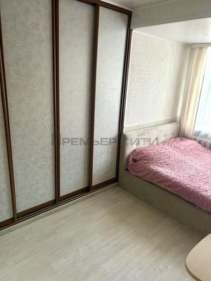 Продам двухкомнатную (2-комн.) квартиру, Гурьянова ул, 5, Калуга г