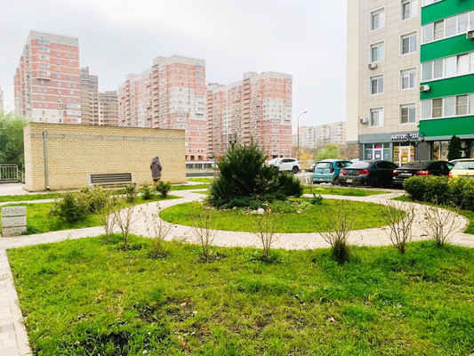 Продам однокомнатную (1-комн.) квартиру, им. Дмитрия Благоева ул, 29к3, Краснодар г