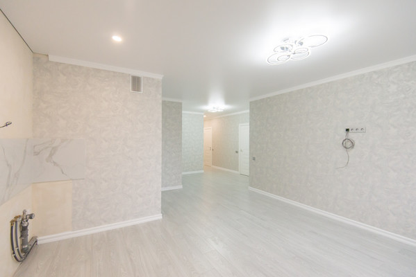 Продам трехкомнатную (3-комн.) квартиру, Береговая ул, 73, Ростов-на-Дону г