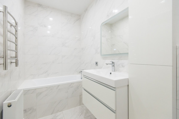 Продам трехкомнатную (3-комн.) квартиру, Береговая ул, 73, Ростов-на-Дону г