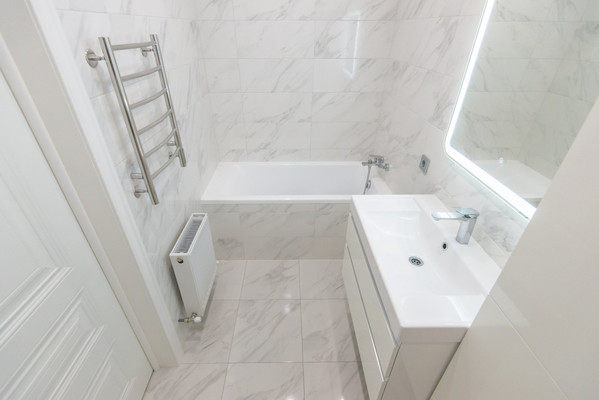 Продам трехкомнатную (3-комн.) квартиру, Береговая ул, 73, Ростов-на-Дону г