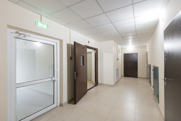 Продам трехкомнатную (3-комн.) квартиру, Береговая ул, 73, Ростов-на-Дону г