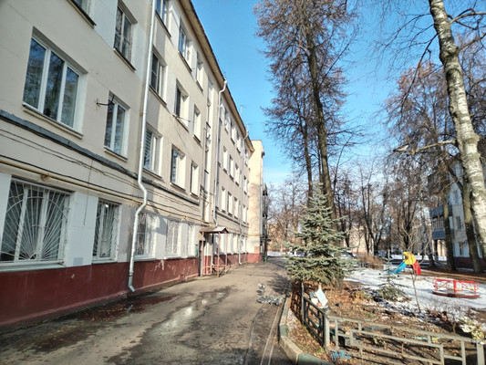 Продам однокомнатную (1-комн.) квартиру, Ильича пр-кт, 15, Нижний Новгород г