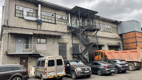 Сдам склад 214,2 м2, Новолитовская ул, 37БкА, Санкт-Петербург г