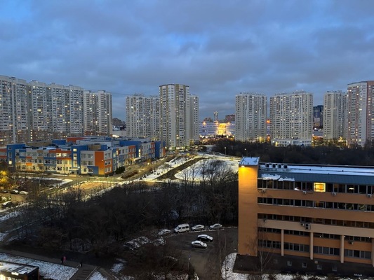 Продам двухкомнатную (2-комн.) квартиру, Панфилова ул, 4, Химки г