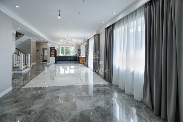 Продам дом, Колхозная ул, 32А, Петрово-Дальнее с, 0 км от города