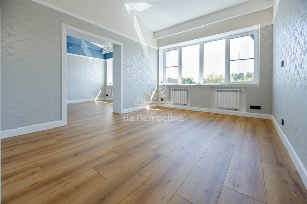 Продам дом, Колхозная ул, 32А, Петрово-Дальнее с, 0 км от города