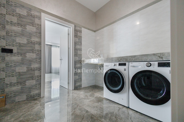 Продам дом, Колхозная ул, 32А, Петрово-Дальнее с, 0 км от города