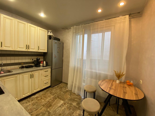 Продам однокомнатную (1-комн.) квартиру, Курыжова (Южный мкр.) ул, 19к2, Домодедово г