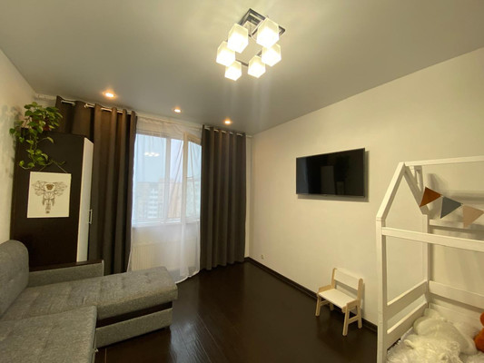 Продам однокомнатную (1-комн.) квартиру, Курыжова (Южный мкр.) ул, 19к2, Домодедово г