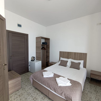 Продам однокомнатную (1-комн.) квартиру, Гагариной ул, 25/353, Утес п