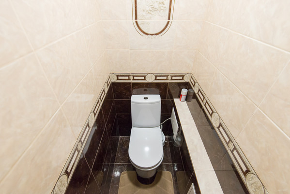 Продам трехкомнатную (3-комн.) квартиру, Туполева ул, 15, Ростов-на-Дону г