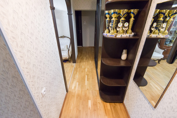 Продам трехкомнатную (3-комн.) квартиру, Туполева ул, 15, Ростов-на-Дону г